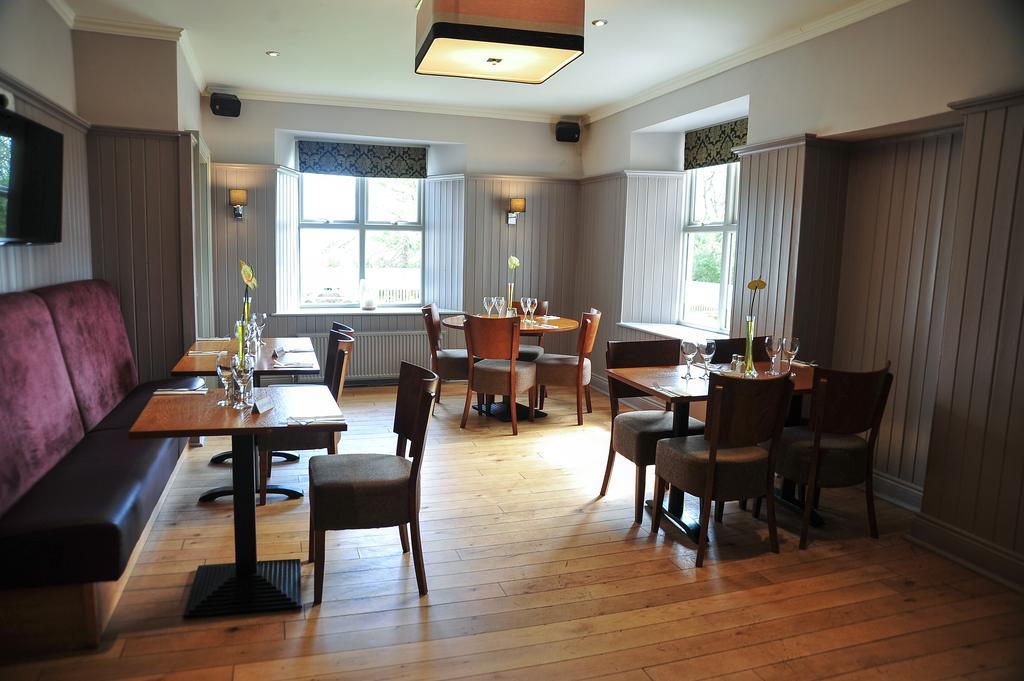 The Warwick Arms Hotell Chew Magna Exteriör bild